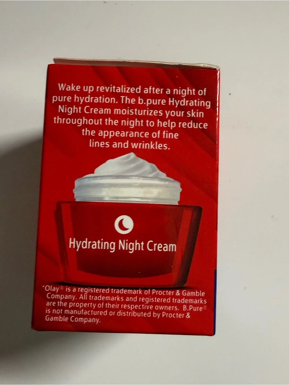 Revitalizing Hydrating Night Cream - Red